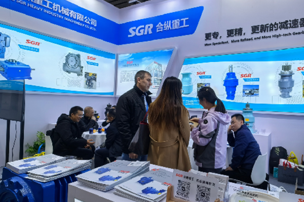 جعبه دنده SGR در Bauma China2024